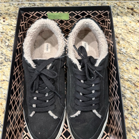 Birdies Cardinal sneakers with faux fleece lining - size 9.5 - Picture 1 of 8
